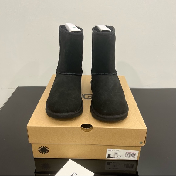 Shoes - UGG Boots Kids Classic II Black Suede NEW in Box Size 6